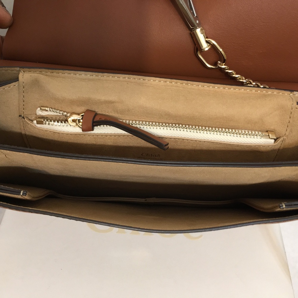 Chloe Faye medium Shoulder hand Bag. Brand new but without tag and dust bag. - Picture 8 of 16